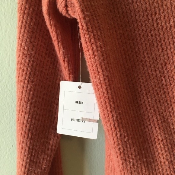 UO Felicity Romper - Picture 15 of 16